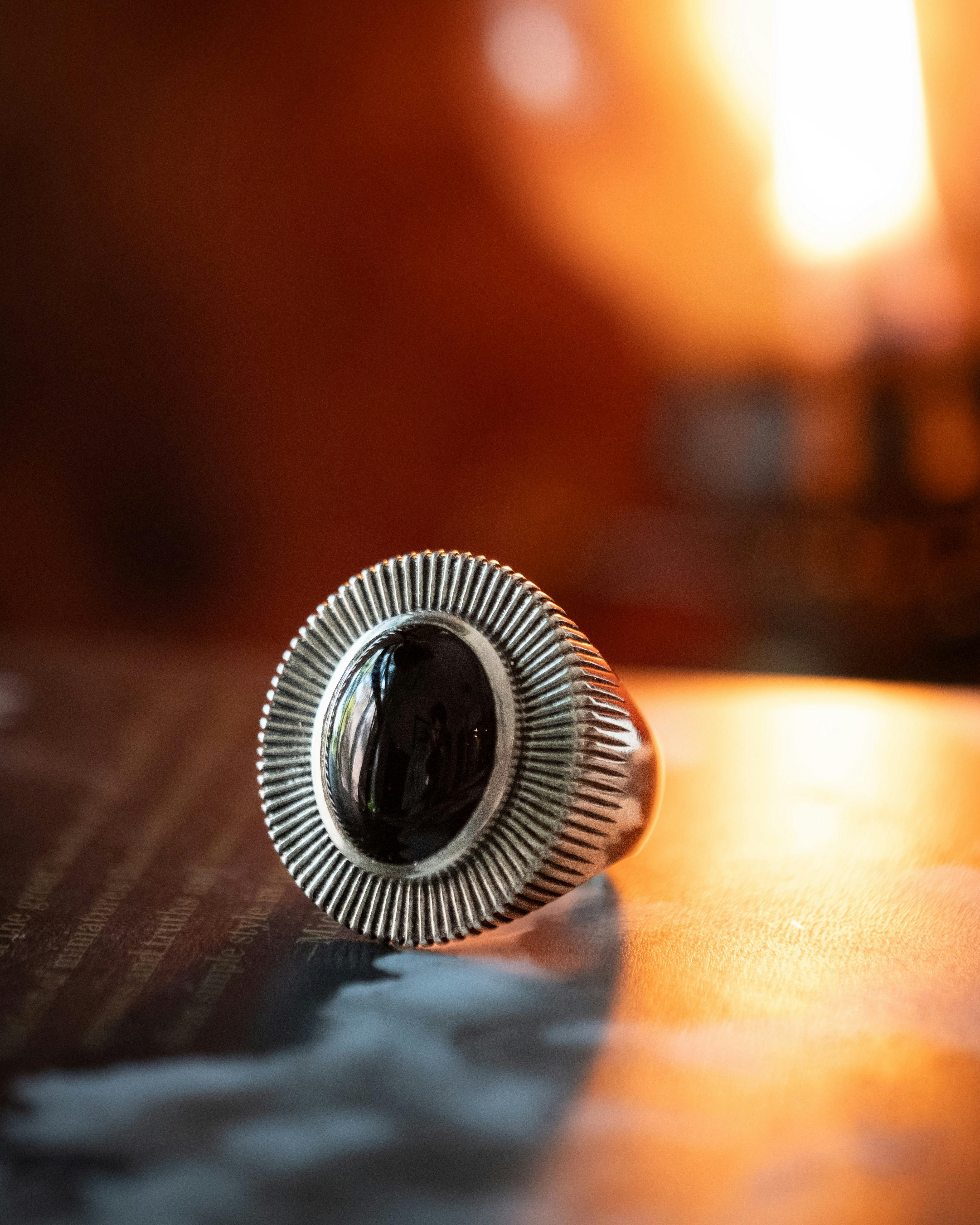 LHN Jewelry ハンドメイド Byron リング 真鍮 x ラピス LHN Jewelry Byron Ring w/Onyx - Sterling Silver | Rings